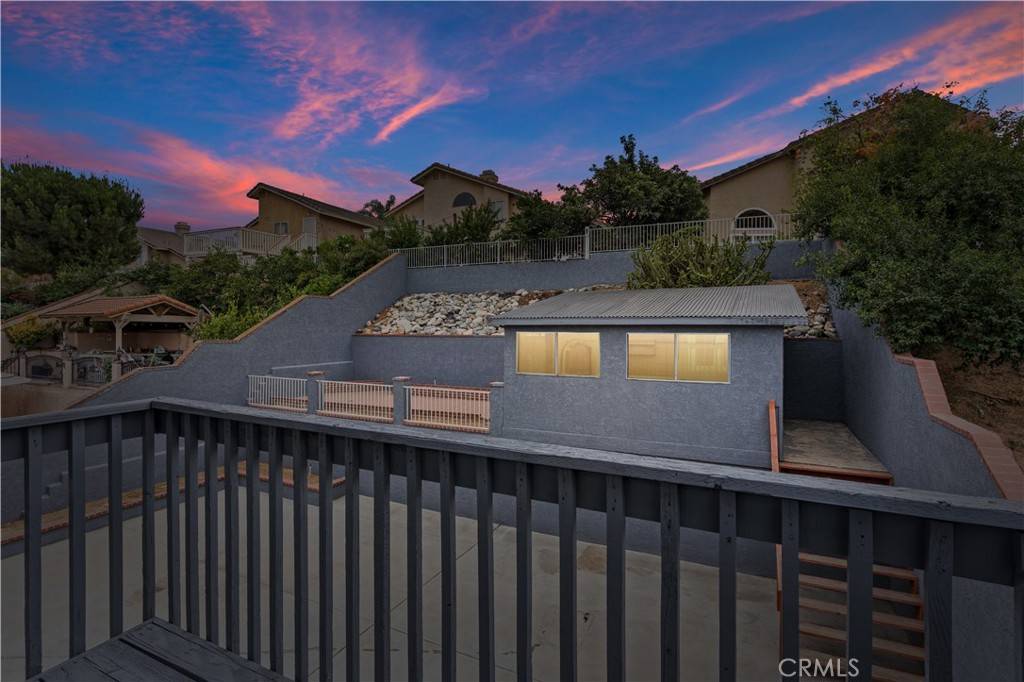 Fontana, CA 92337,15389 Daybreak LN