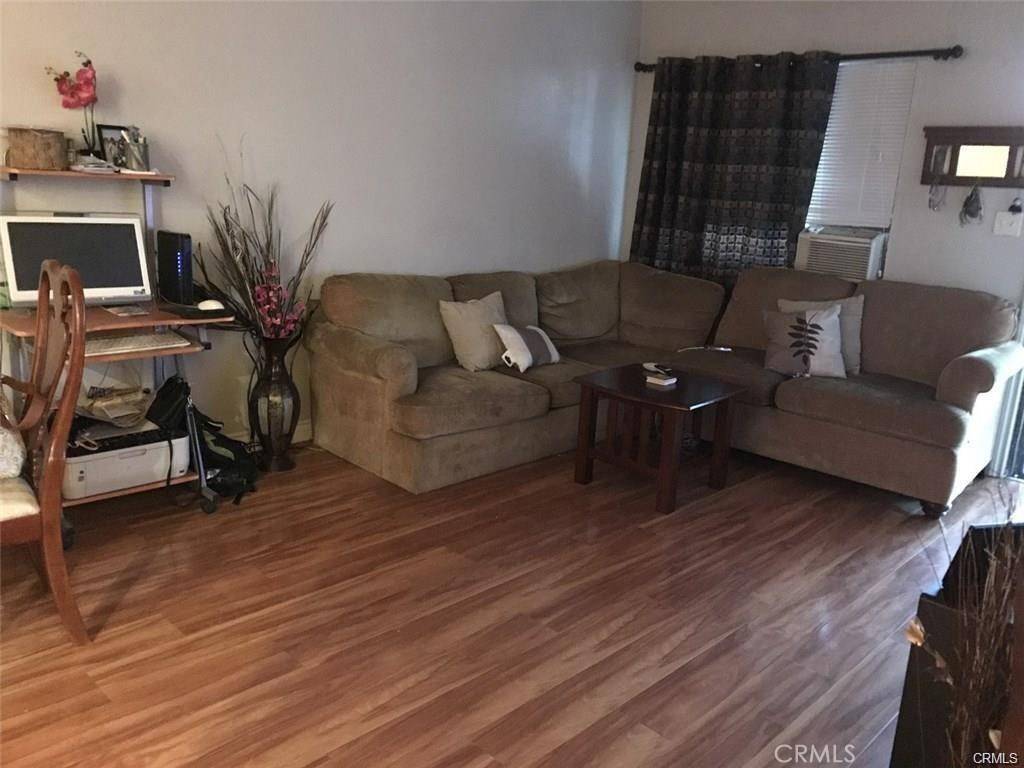 Colton, CA 92324,1353 Fairview Ave