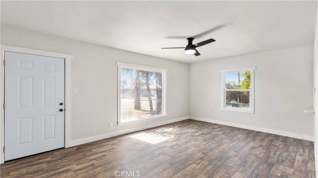 Colton, CA 92324,923 Shasta