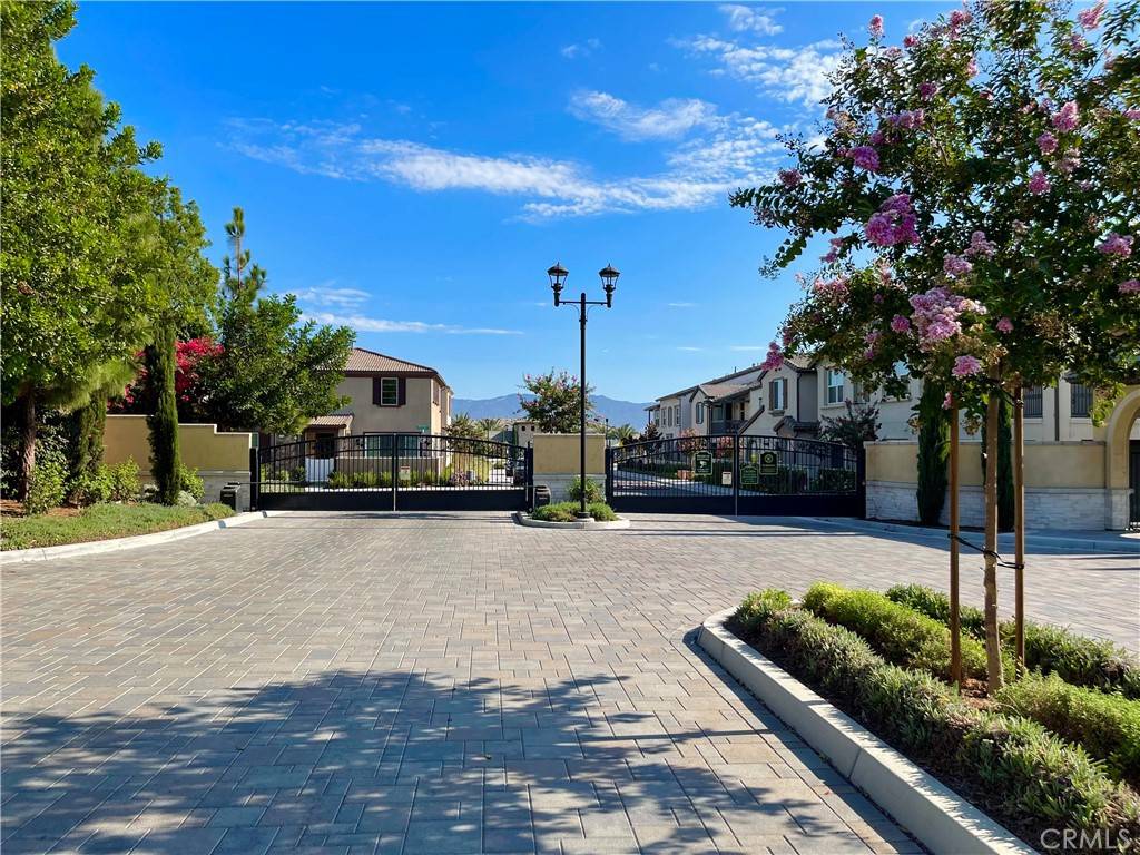 Eastvale, CA 92880,7058 Vernazza PL