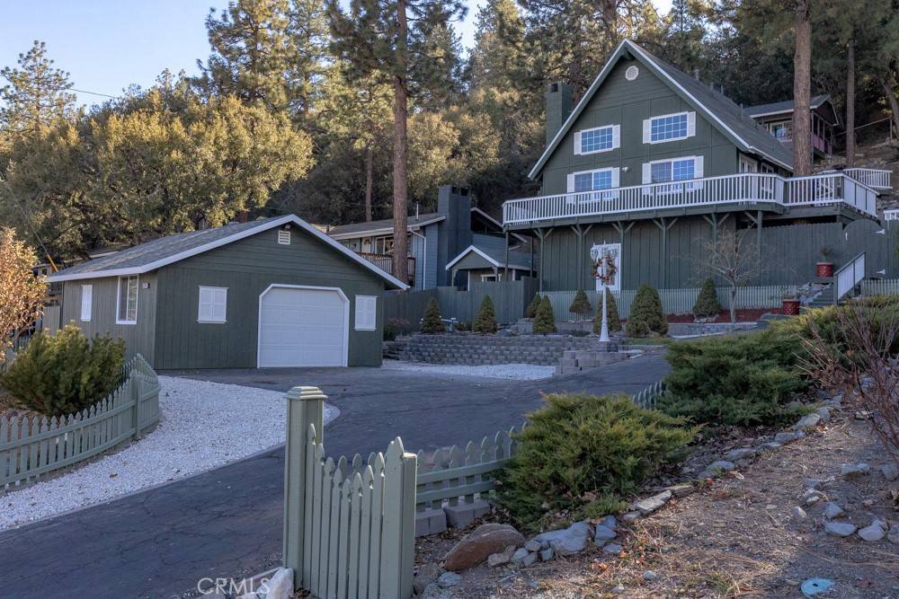 Wrightwood, CA 92397,5294 Chaumont DR