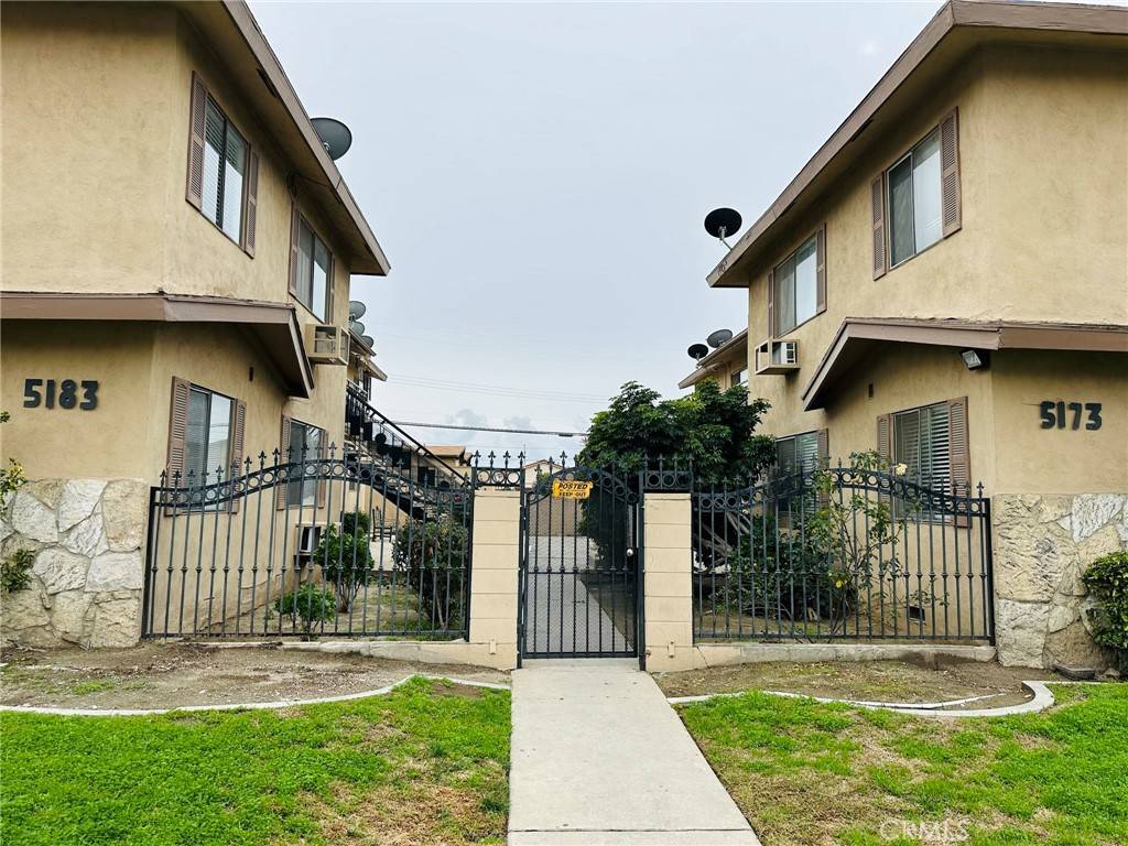 Montclair, CA 91763,5173 Canoga ST