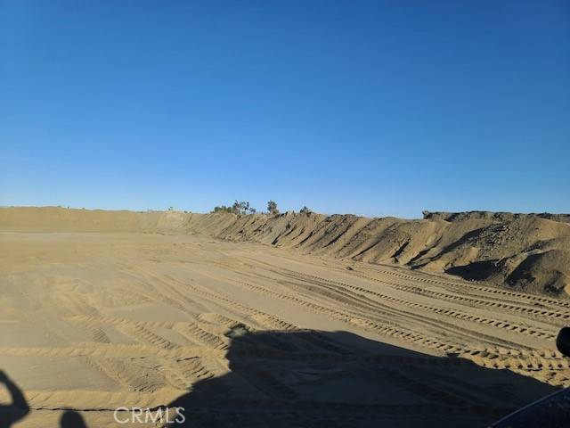 Phelan, CA 92371,15972 EL ESTEBAN RD