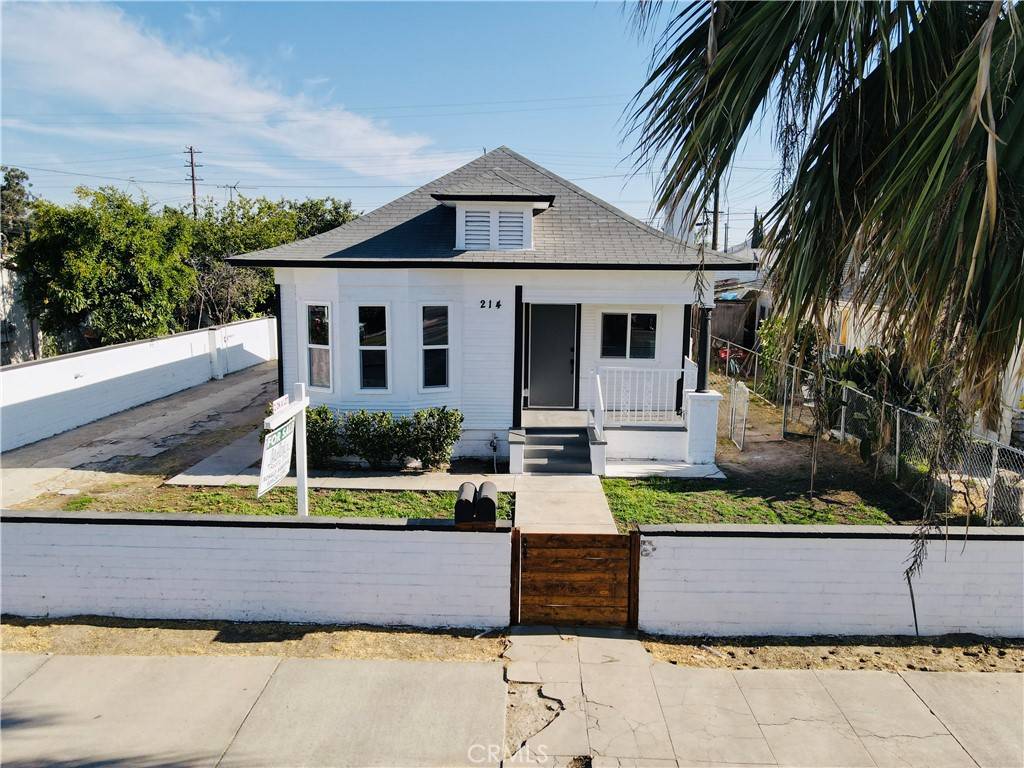 Colton, CA 92324,214 E L ST