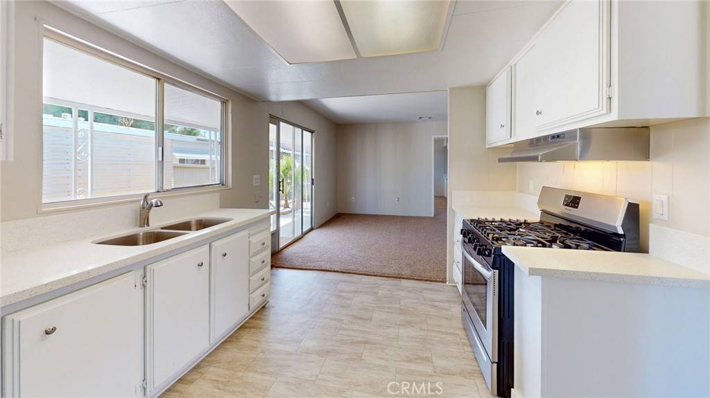 Hemet, CA 92543,1455 S State ST #350