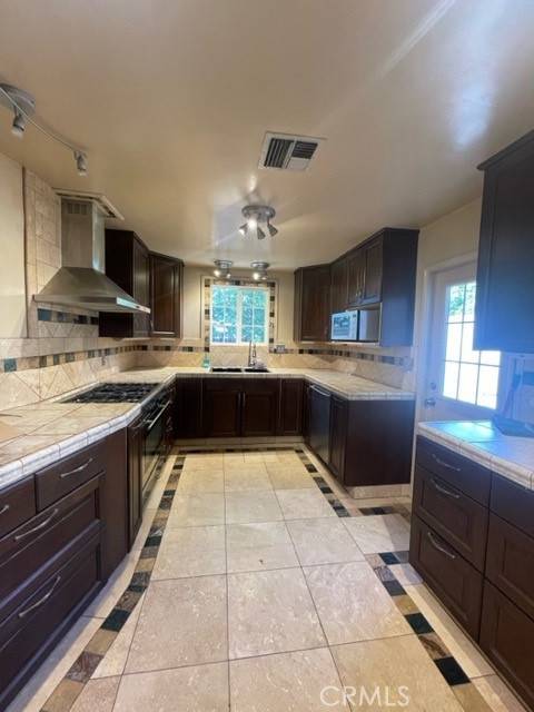 Bakersfield, CA 93306,2244 Corto ST