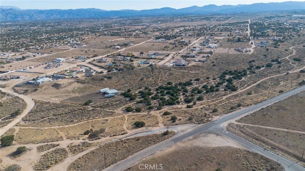 Oak Hills, CA 92344,0 Mariposa