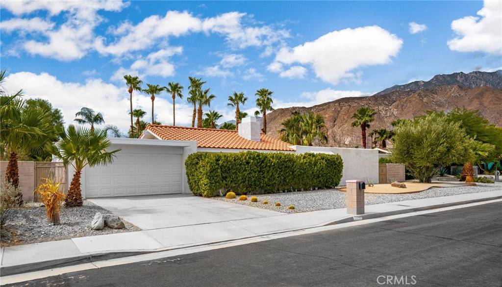 Palm Springs, CA 92262,803 E El Conquistador
