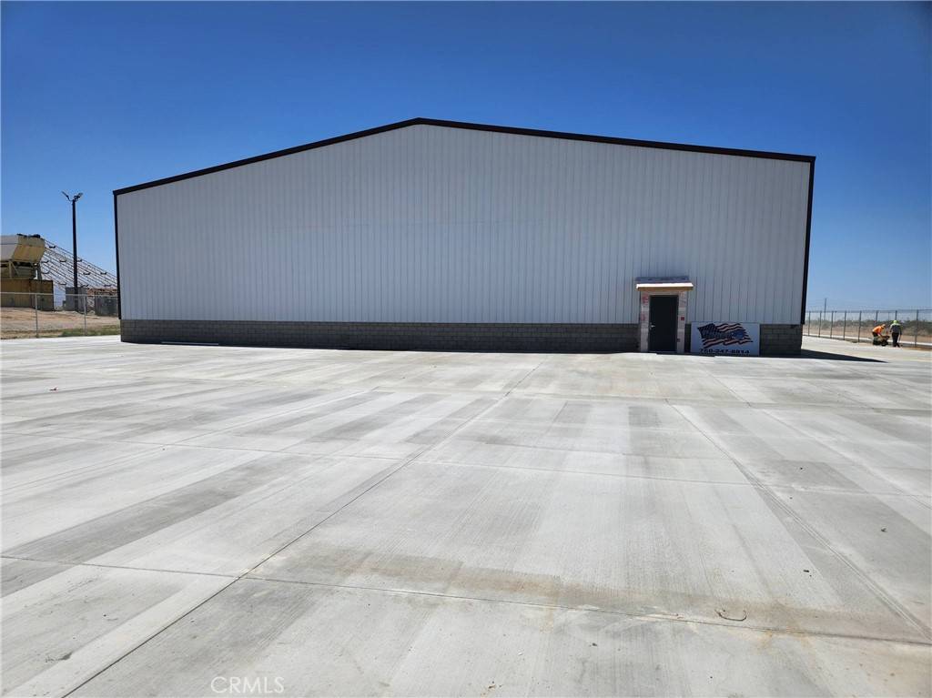 Adelanto, CA 92301,17454 Adelanto RD