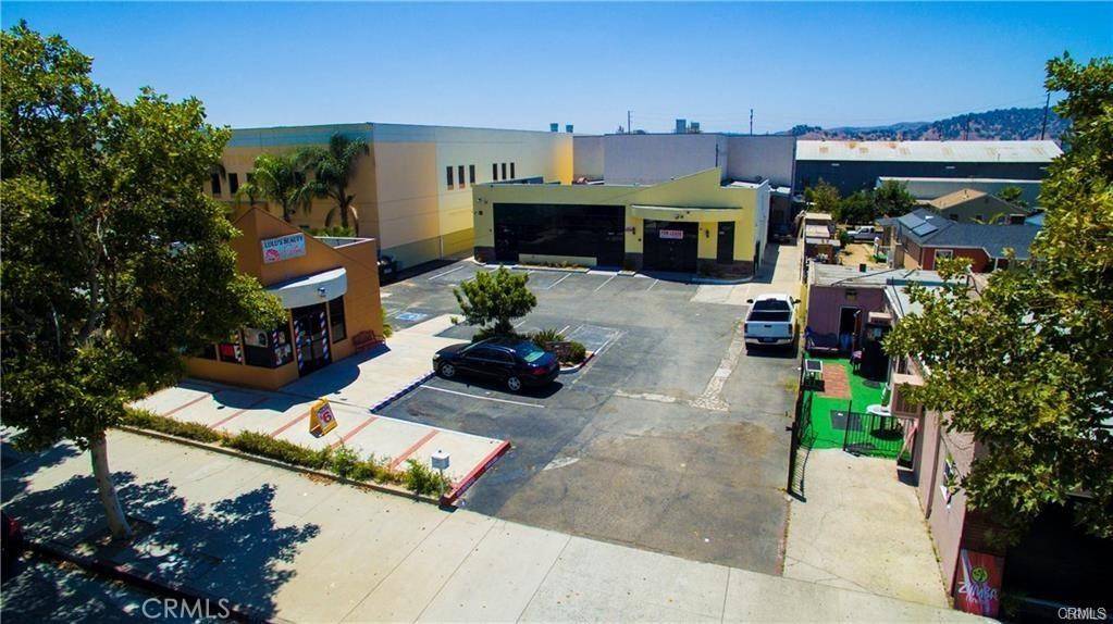 Pomona, CA 91768,1470 W Holt AVE