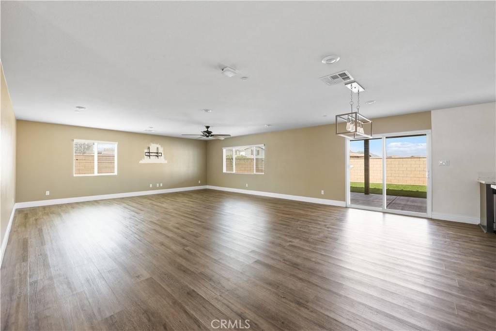 Winchester, CA 92596,32270 Roman Warren WAY