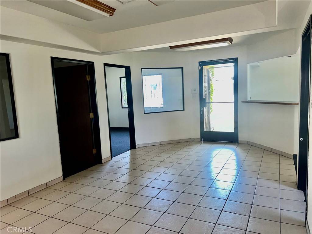 Ontario, CA 91761,545 E California ST
