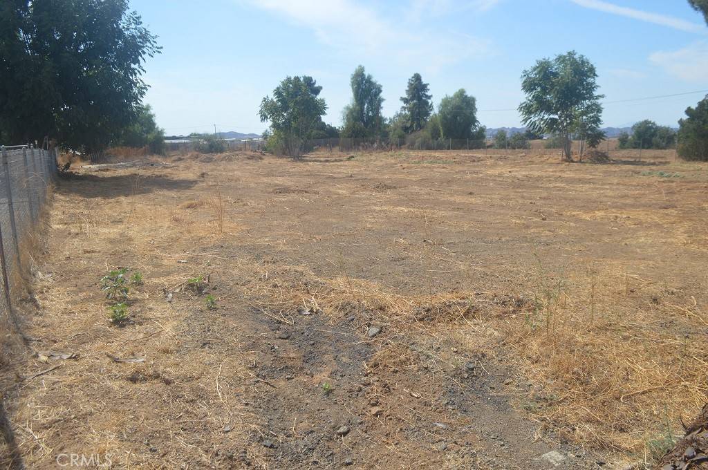 Calimesa, CA 92320,671 W Avenue L