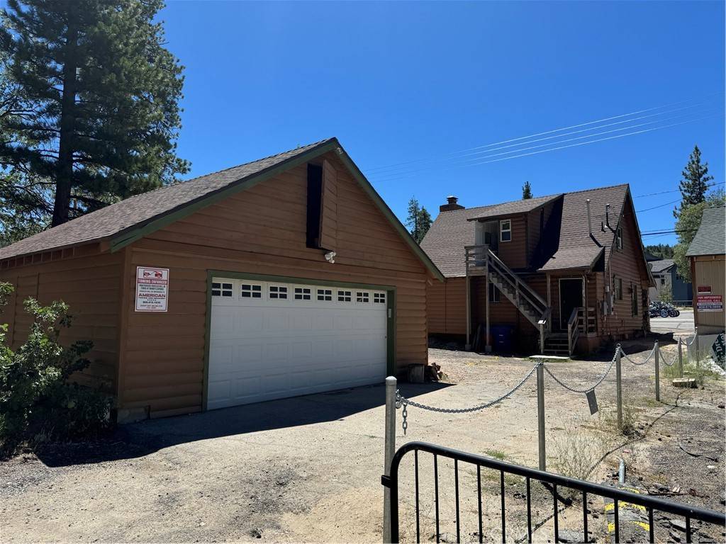 Big Bear Lake, CA 92315,40286 Big Bear BLVD