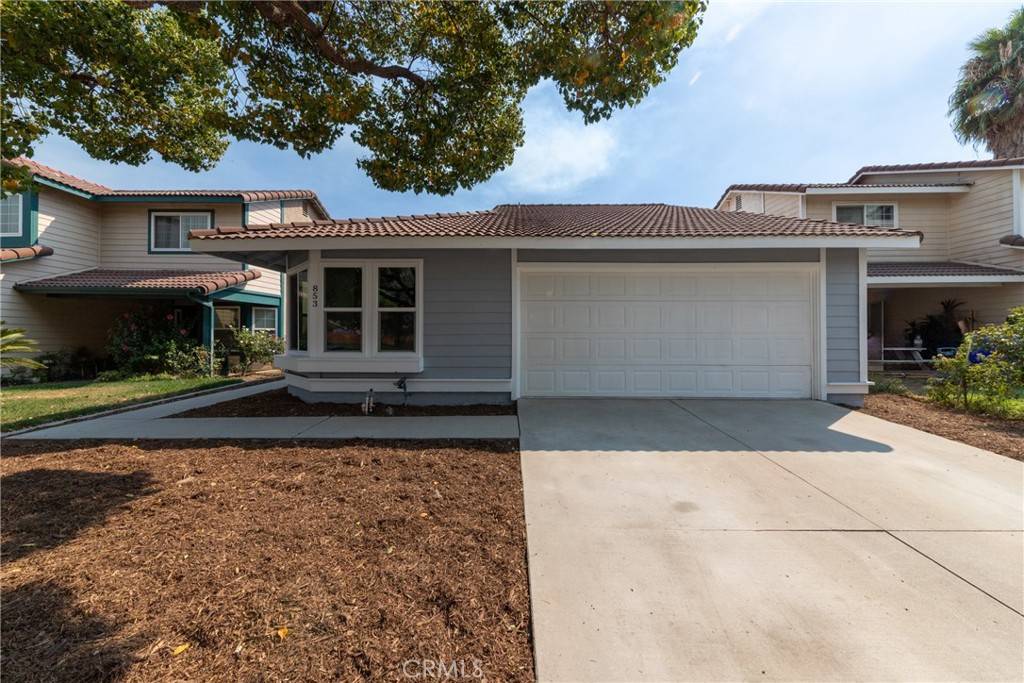 Rialto, CA 92376,853 E Jackson ST