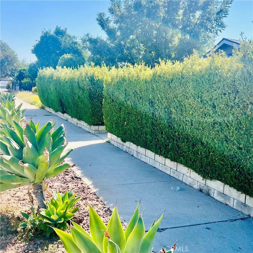 Winnetka, CA 91306,8513 Corbin AVE