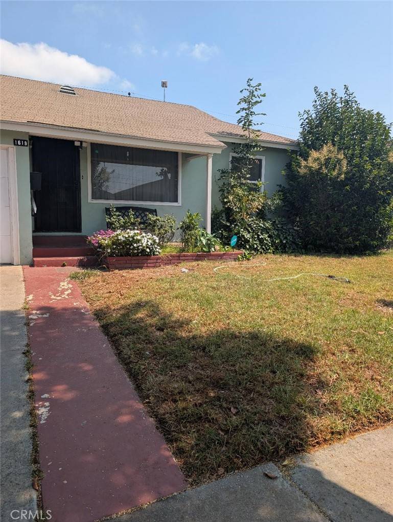 Compton, CA 90222,1619 W 136th ST