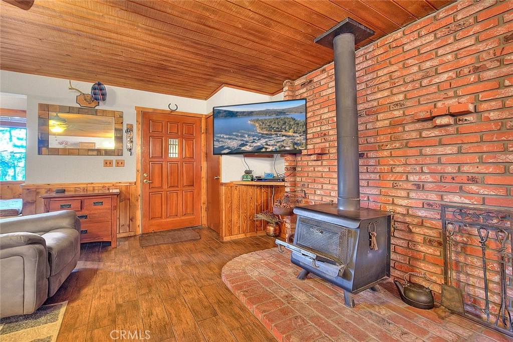 Big Bear Lake, CA 92315,438 Boyd TRL