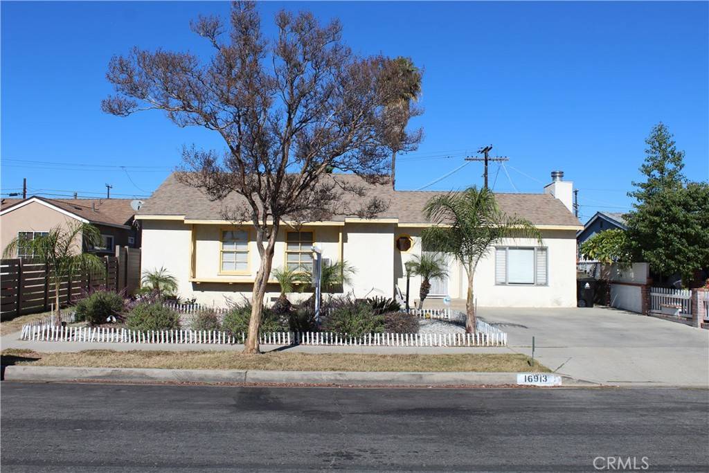 Lake Balboa, CA 91406,16913 Covello ST