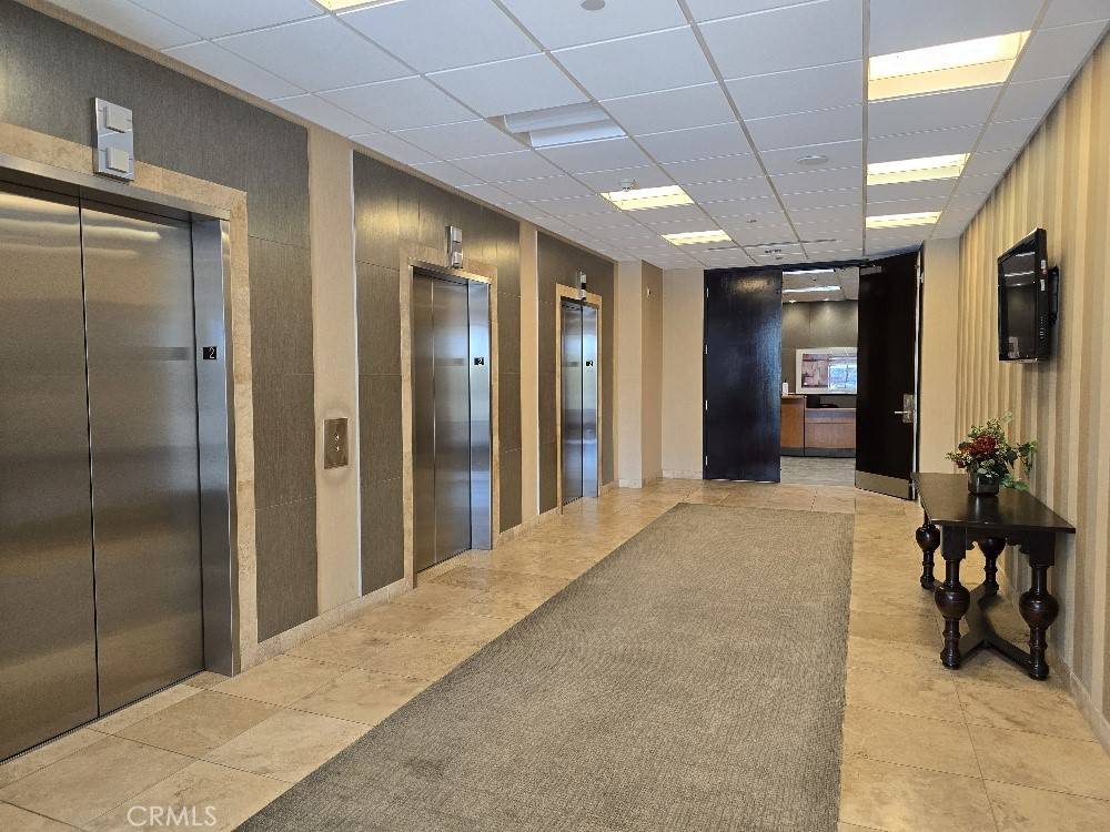 Ontario, CA 91761,3401 Centre Lake DR #200, 225, 229