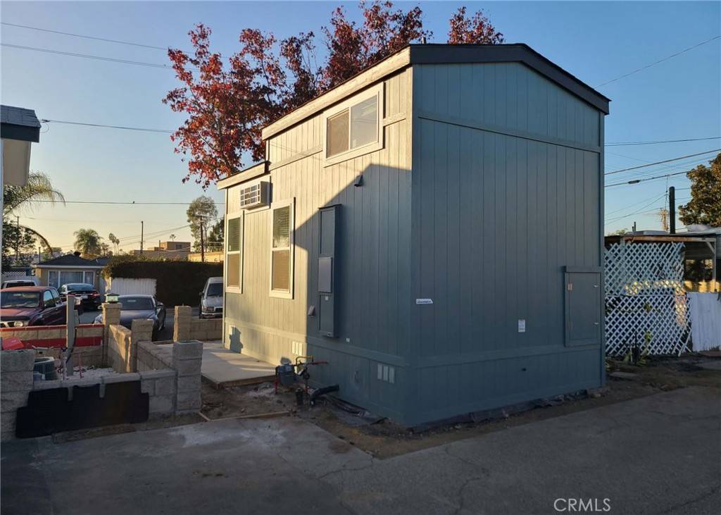 La Habra, CA 90631,313 W 1st AVE #M