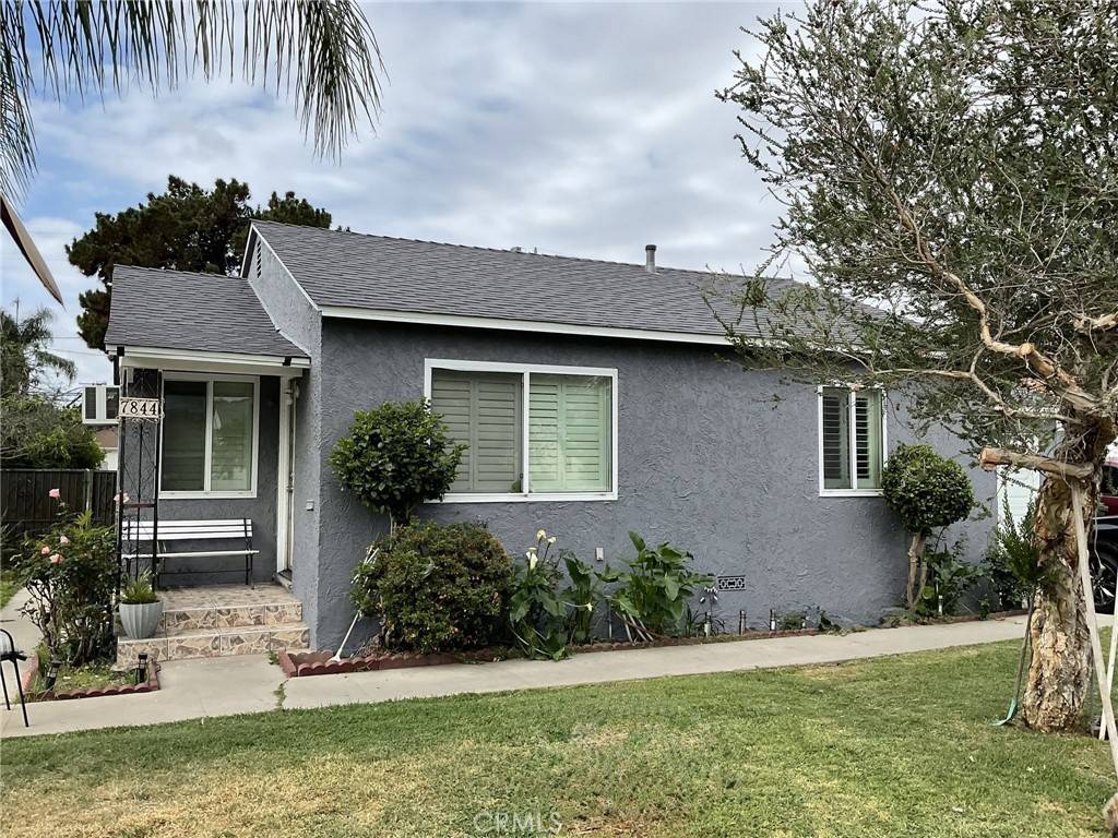Downey, CA 90240,7844 Gainford ST