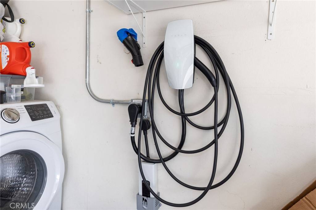 Baldwin Park, CA 91706,607 Park Shadow CT