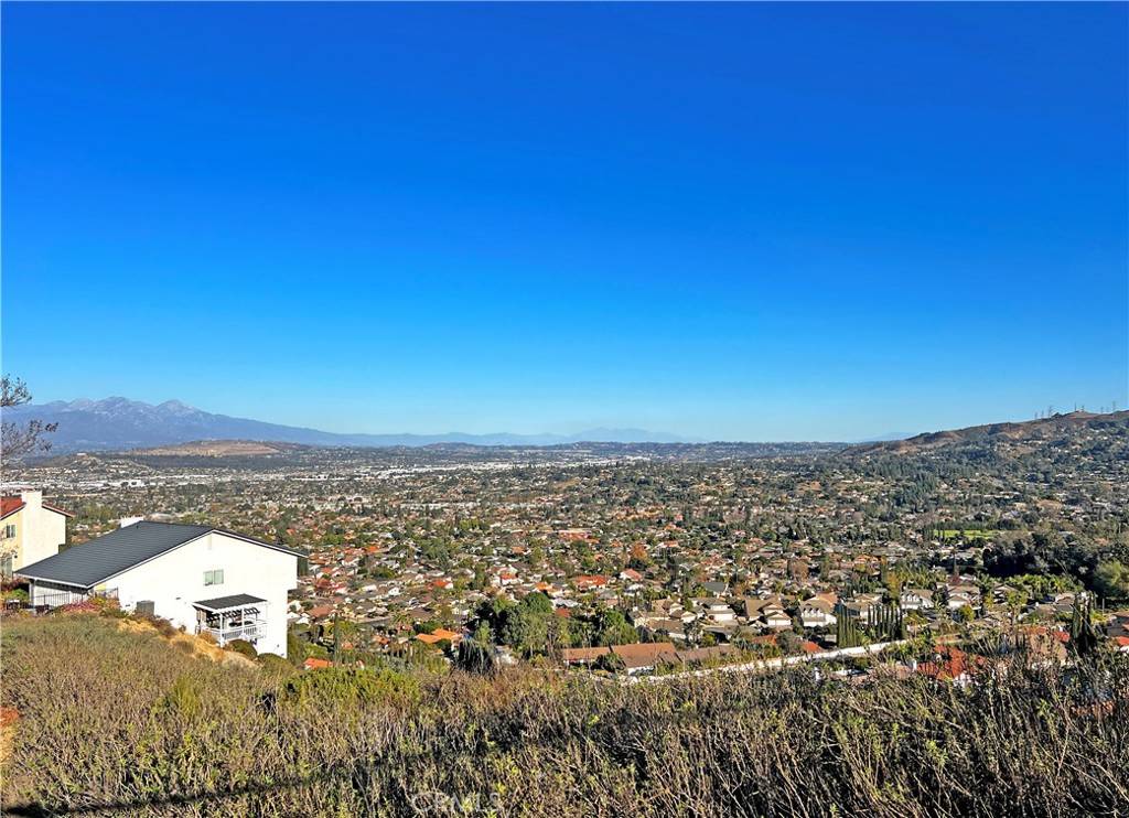 Hacienda Heights, CA 91745,3179 Canal Point DR