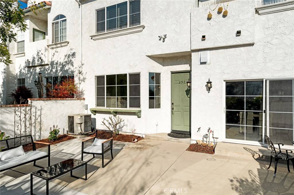 Thousand Oaks, CA 91362,351 Westlake Vista LN