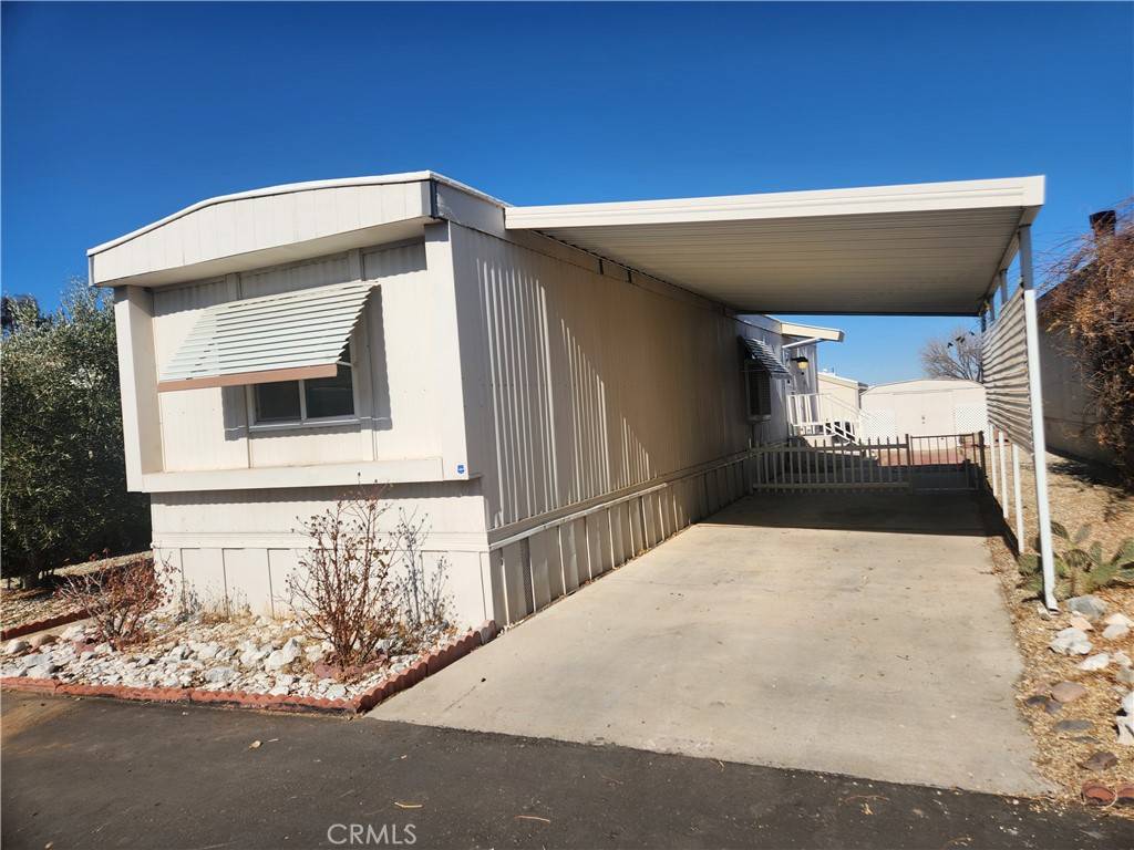 Victorville, CA 92395,13393 Mariposa #266