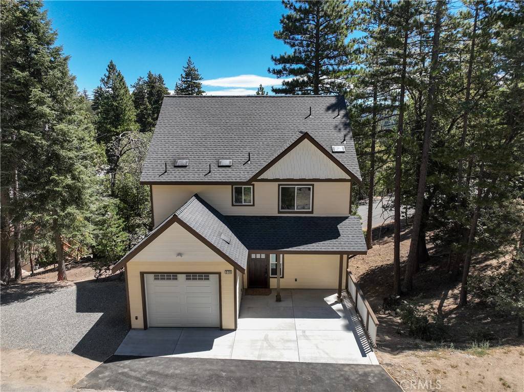 Lake Arrowhead, CA 92352,370 Auburn DR