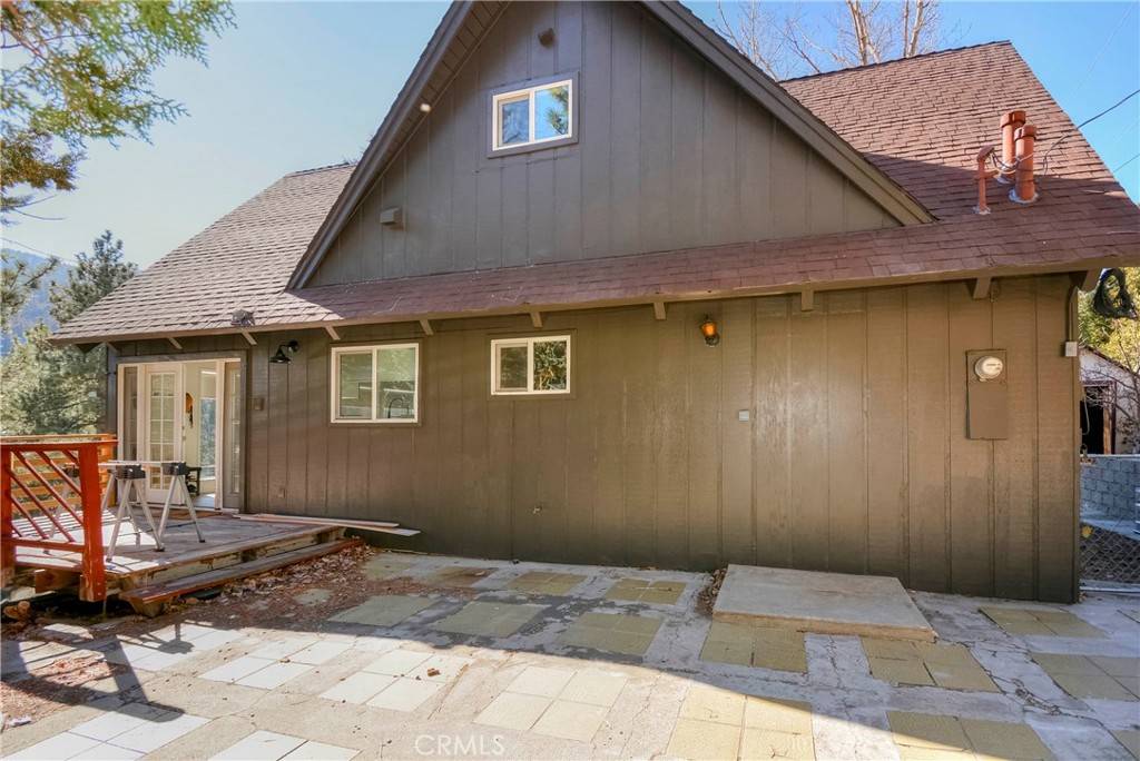 Wrightwood, CA 92397,1074 Yellowstone DR