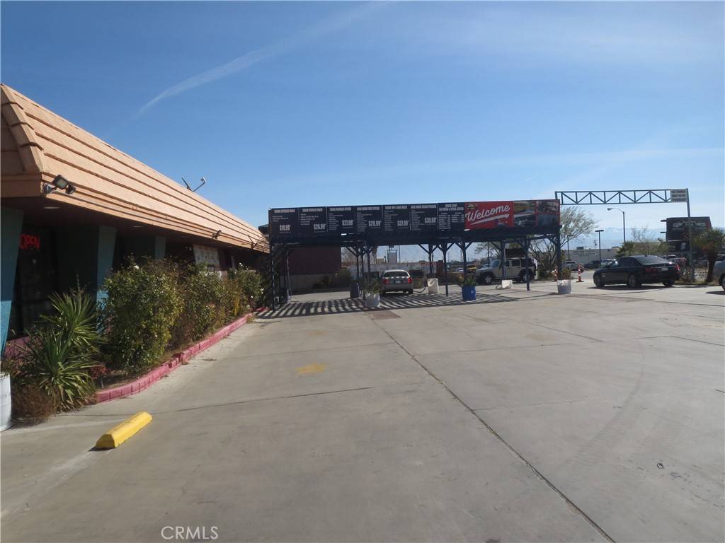 Hesperia, CA 92345,16002 Main ST