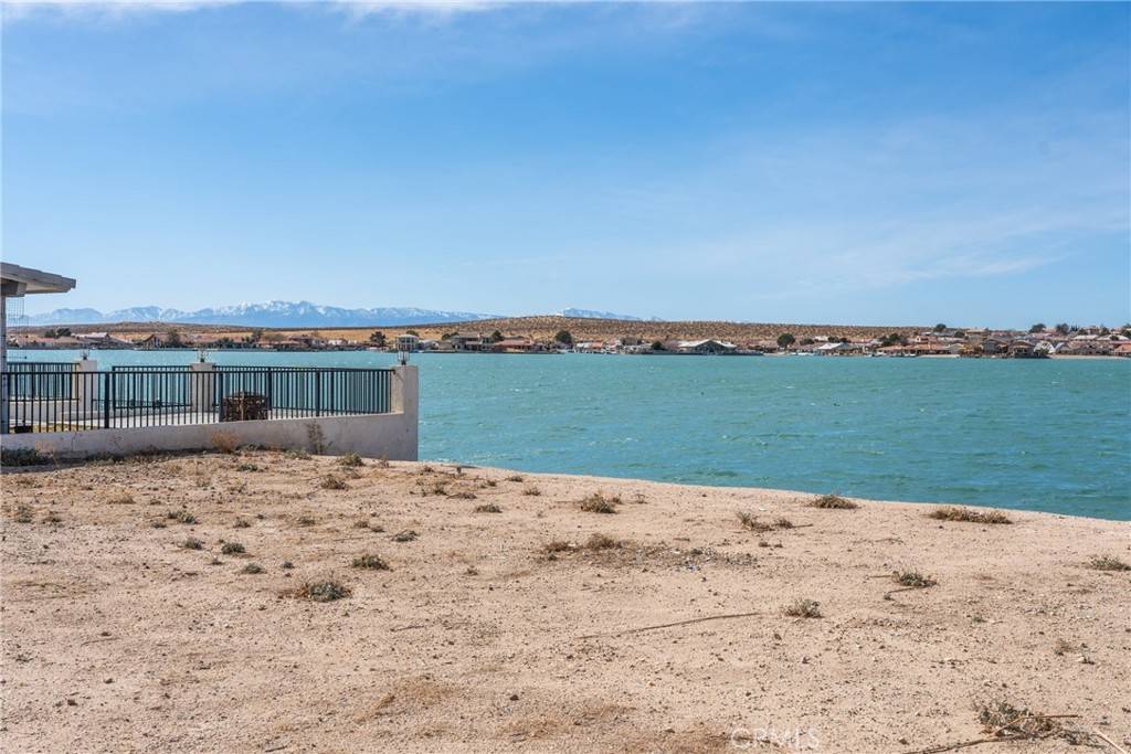 Helendale, CA 92342,26734 Blue Water RD