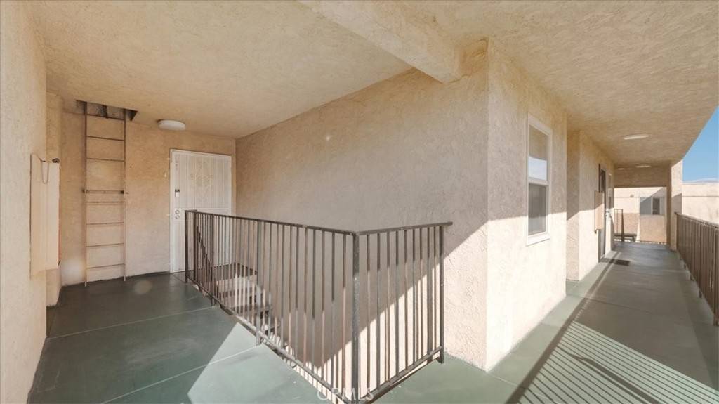 Montebello, CA 90640,1705 Neil Armstrong ST #202
