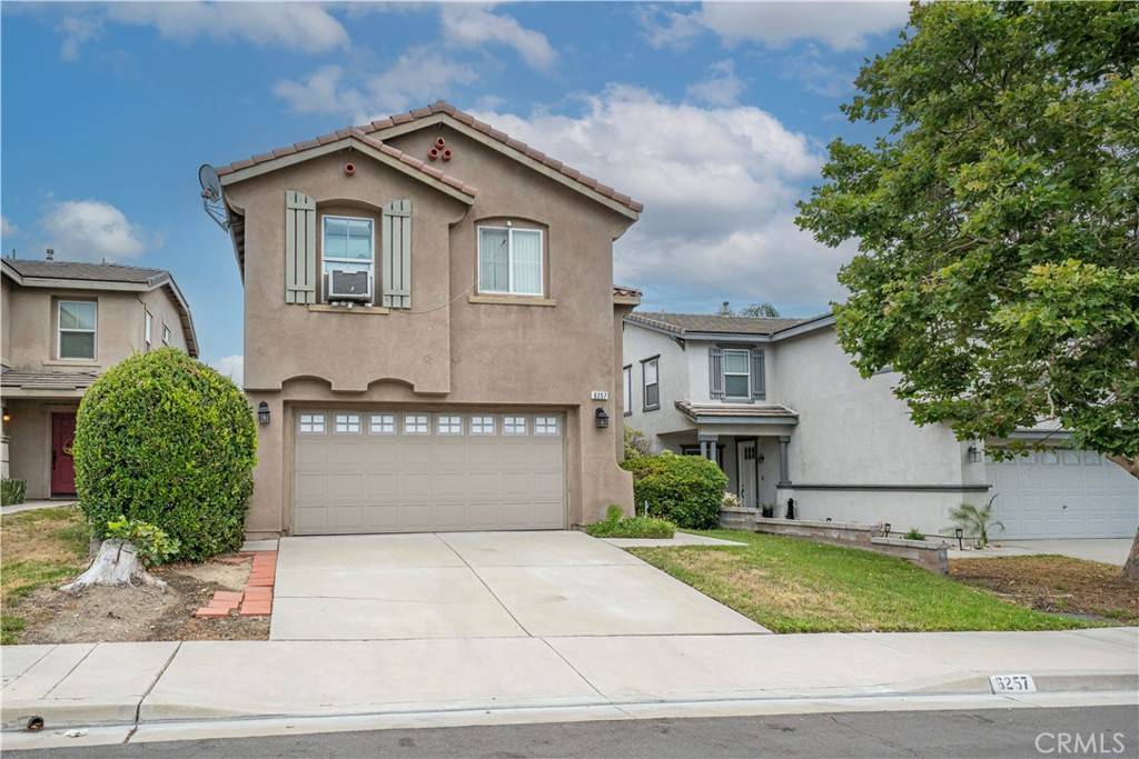 Fontana, CA 92336,6257 Long Cove DR