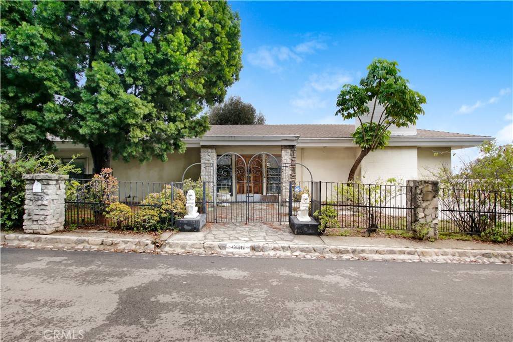 Pacific Palisades, CA 90272,1330 San Remo DR
