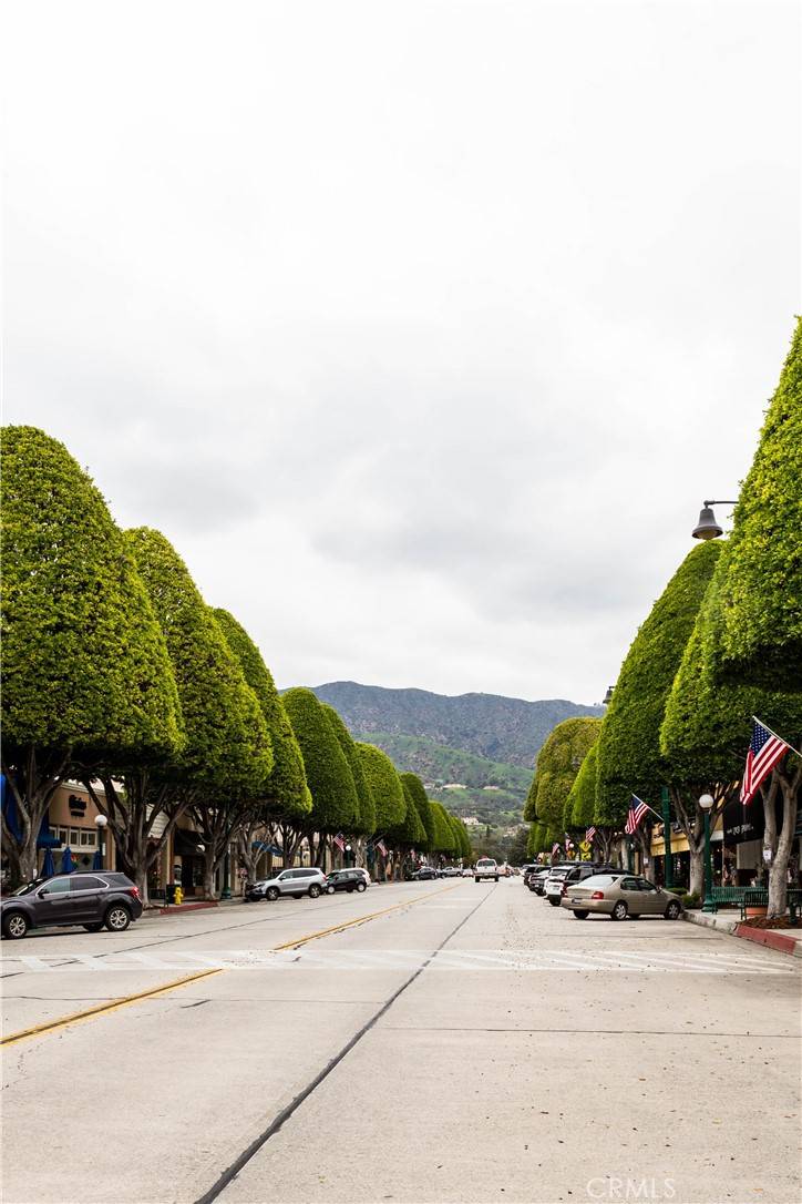 Glendora, CA 91741,218 N Glendora AVE