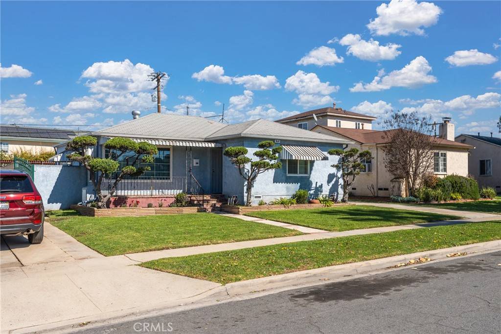 Long Beach, CA 90806,619 W 36th ST