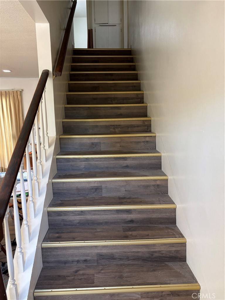 Sierra Madre, CA 91024,667 Canyon Crest DR