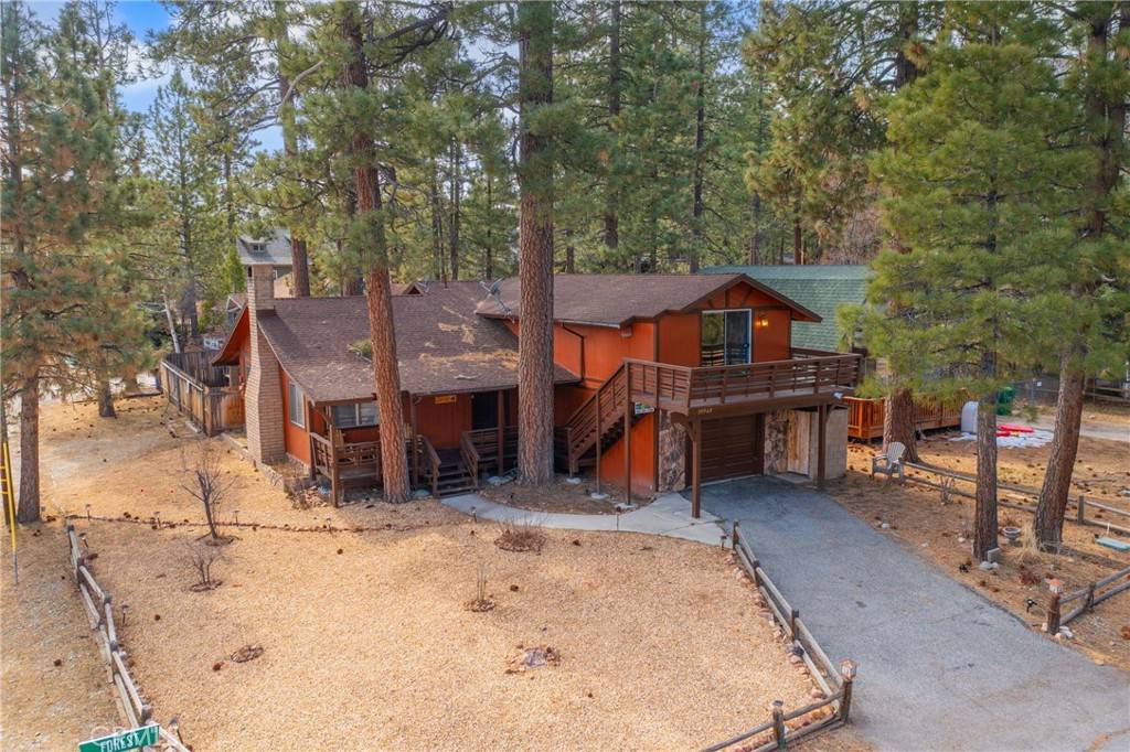 Big Bear Lake, CA 92315,39969 Forest RD