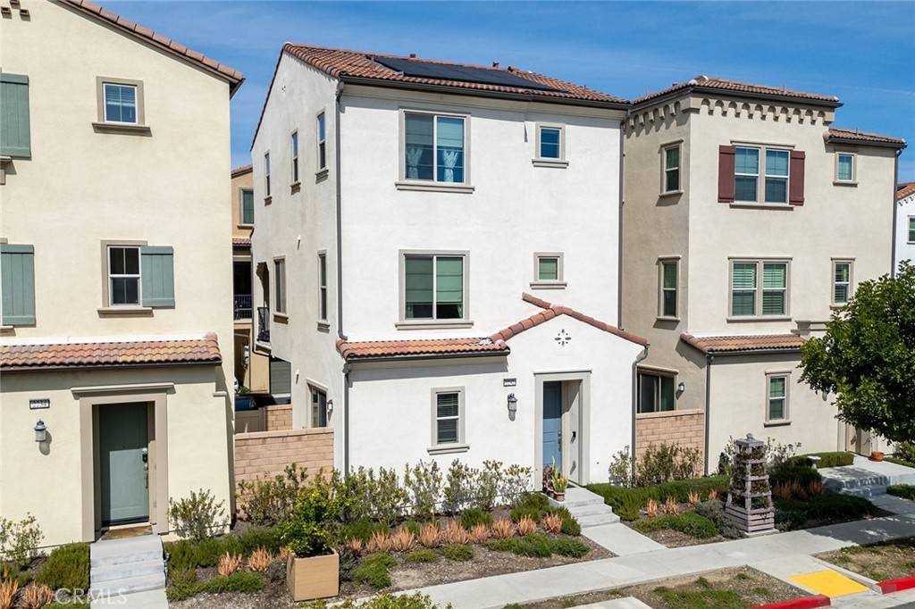 Upland, CA 91786,2292 Rose Garden CT