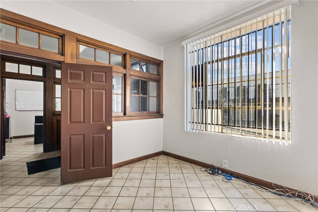 Pomona, CA 91767,309 E Commercial ST