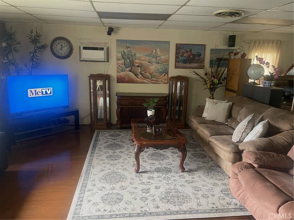 Pomona, CA 91767,2996 Gladstone ST