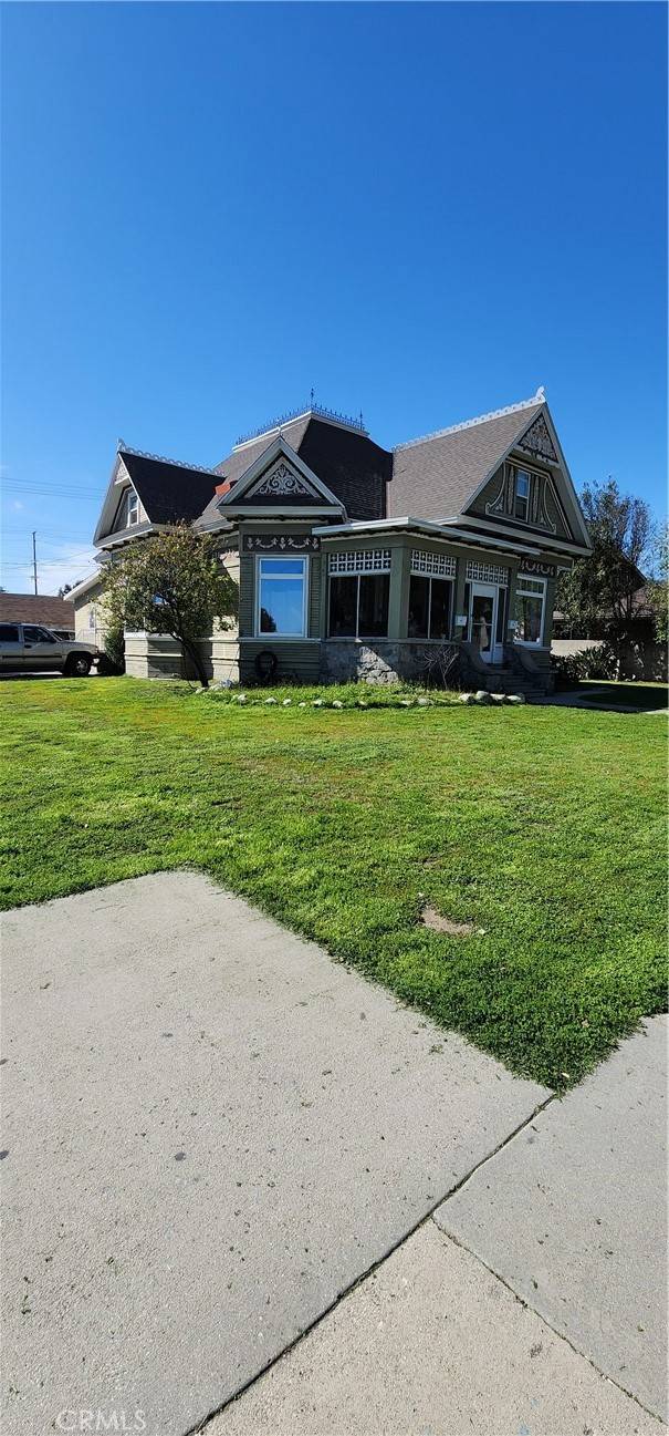 Azusa, CA 91702,403 N San Gabriel AVE