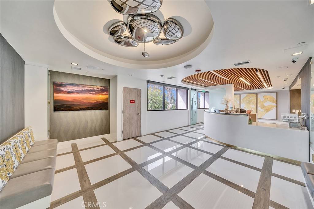 Costa Mesa, CA 92626,720 Paularino AVE