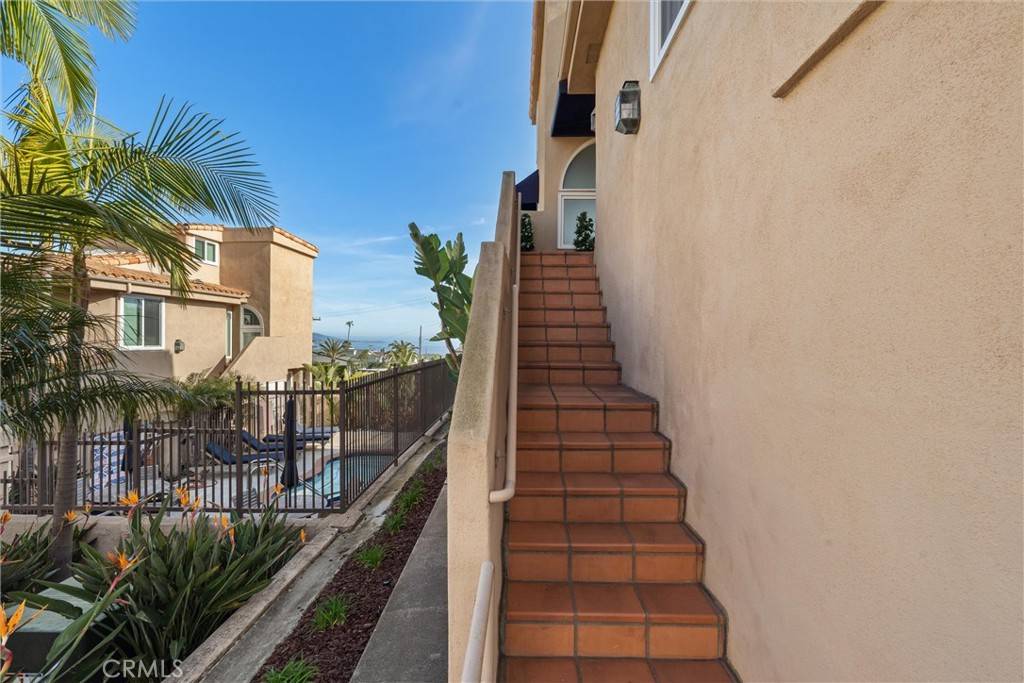Dana Point, CA 92629,24372 Vista Point LN
