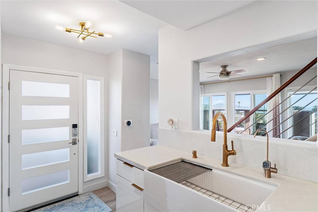 Dana Point, CA 92629,24372 Vista Point LN