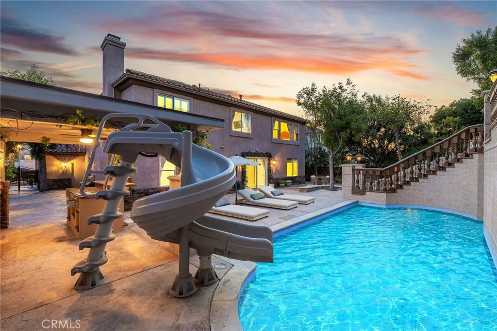 La Verne, CA 91750,5746 Ridgeview DR