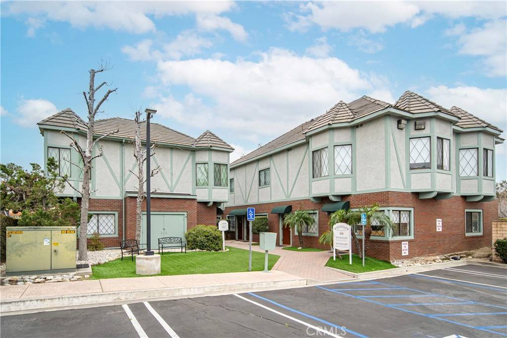 Glendora, CA 91740,315 E Route 66 #101